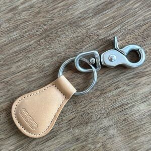 Vintage Coach Key Fob | leather trigger claw keychain